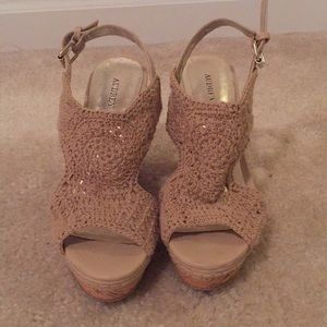 Super cute knit wedge sandals